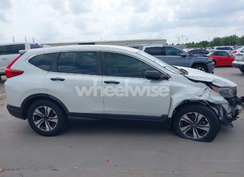 Photo 14 of 2018 Honda Cr-v LX (VIN 5J6RW5H32JL003669)
