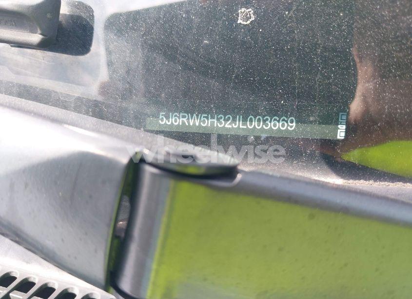 Photo 9 of 2018 Honda Cr-v LX (VIN 5J6RW5H32JL003669)