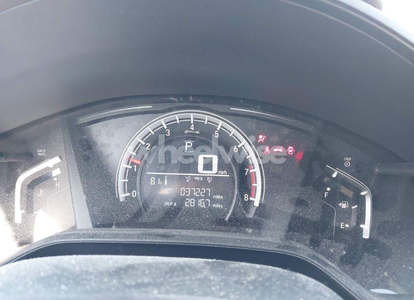 Photo 7 of 2017 Honda Cr-v LX (VIN 5J6RW5H36HL000834)