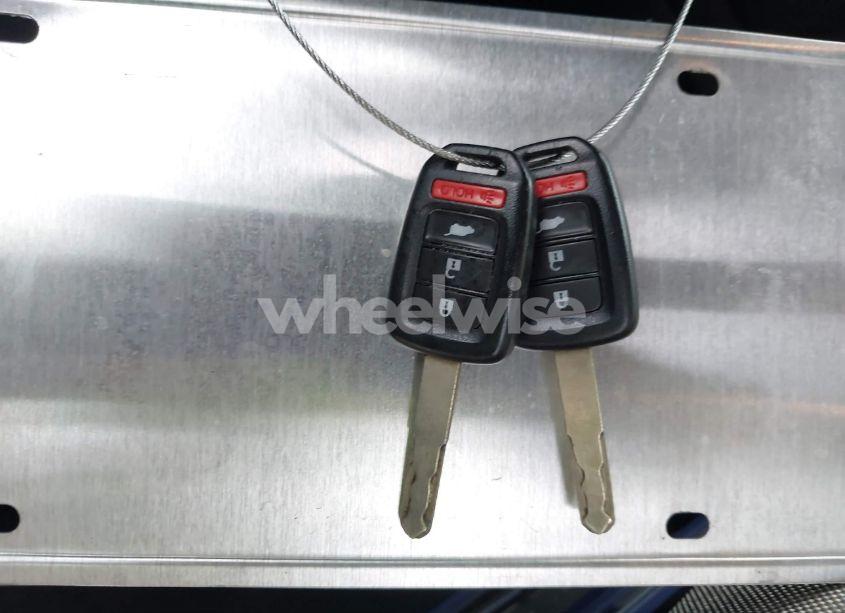 Photo 11 of 2018 Honda Cr-v LX (VIN 5J6RW5H36JL000130)