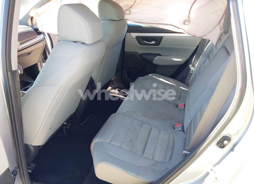 Photo 8 of 2018 Honda Cr-v LX (VIN 5J6RW5H37JL003912)