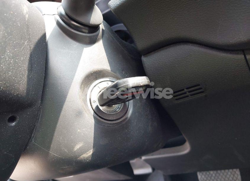 Photo 11 of 2019 Honda Cr-v LX (VIN 5J6RW6H30KL002348)