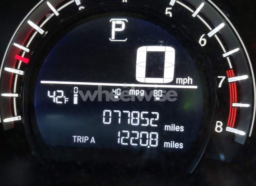 Photo 15 of 2018 Honda Cr-v (VIN 5J6RW6H33JL000303)