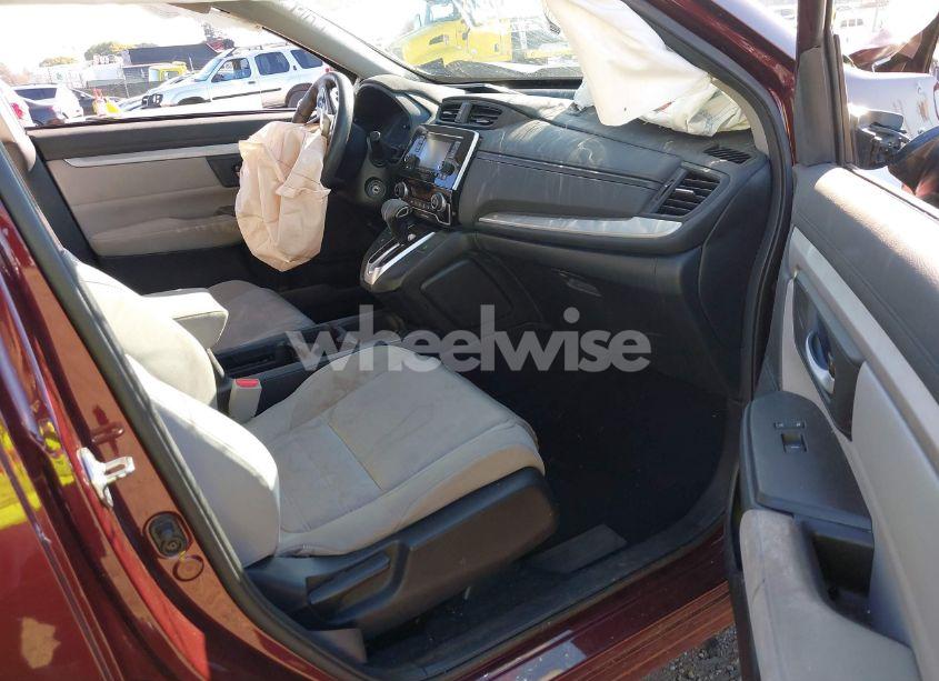 Photo 5 of 2019 Honda Cr-v LX (VIN 5J6RW6H33KL000612)