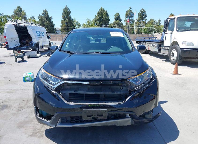 Photo 11 of 2018 Honda Cr-v LX (VIN 5J6RW6H34JL001959)