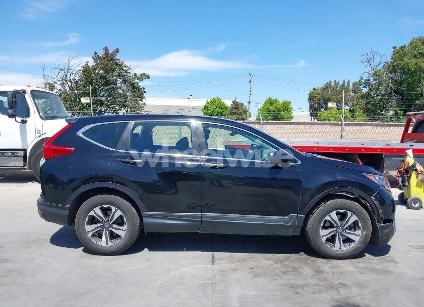 Photo 12 of 2018 Honda Cr-v LX (VIN 5J6RW6H34JL001959)