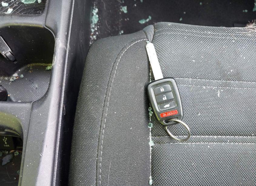 Photo 11 of 2017 Honda Cr-v LX (VIN 5J6RW6H36HL005733)