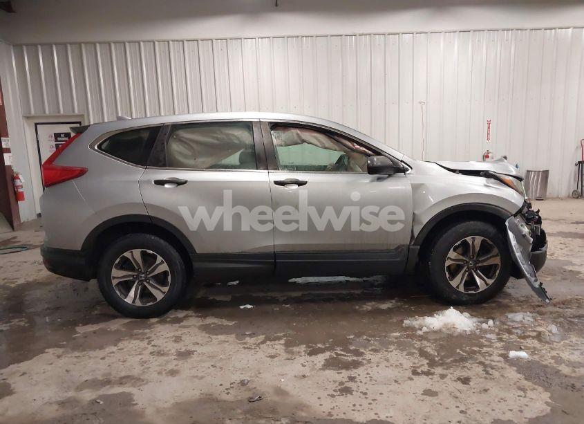 Photo 13 of 2017 Honda Cr-v LX (VIN 5J6RW6H36HL007370)