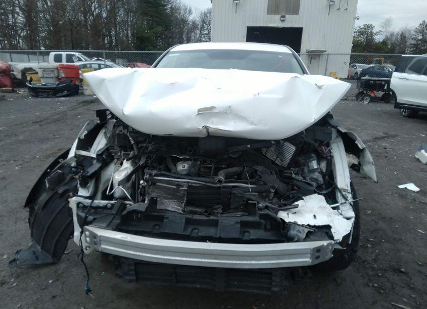 Photo 12 of 2018 Honda Cr-v LX (VIN 5J6RW6H36JL001672)