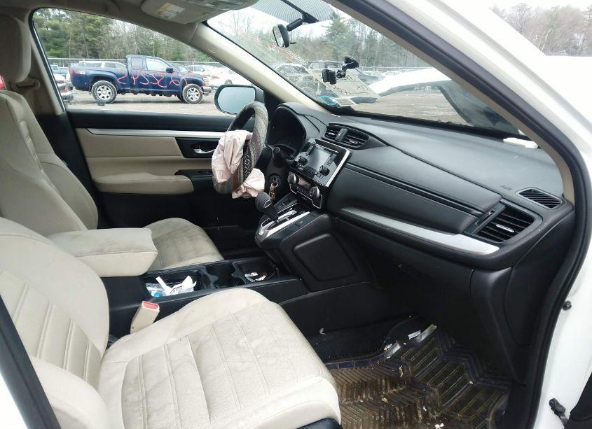 Photo 5 of 2018 Honda Cr-v LX (VIN 5J6RW6H36JL001672)
