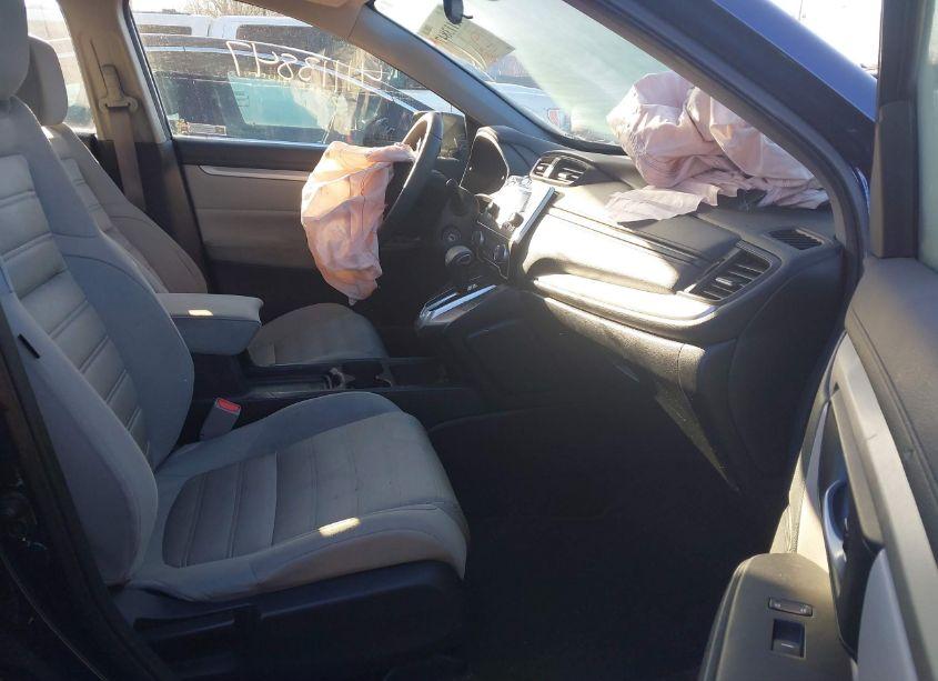 Photo 5 of 2018 Honda Cr-v LX (VIN 5J6RW6H38JL000118)