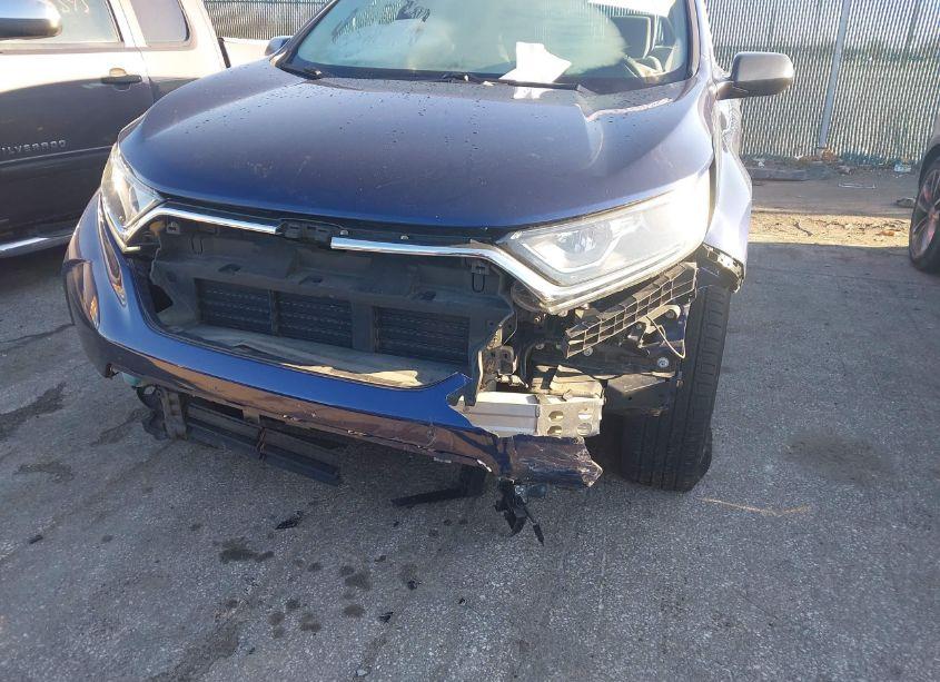 Photo 6 of 2018 Honda Cr-v LX (VIN 5J6RW6H38JL000118)