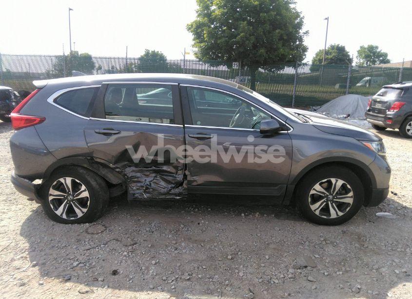 Photo 13 of 2019 Honda Cr-v LX (VIN 5J6RW6H38KL000654)