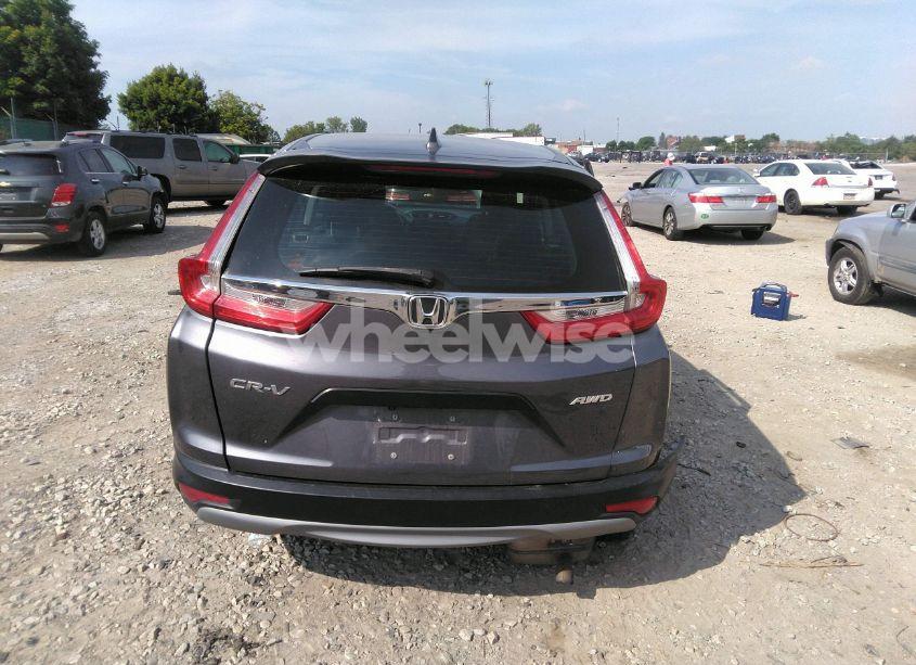 Photo 16 of 2019 Honda Cr-v LX (VIN 5J6RW6H38KL000654)