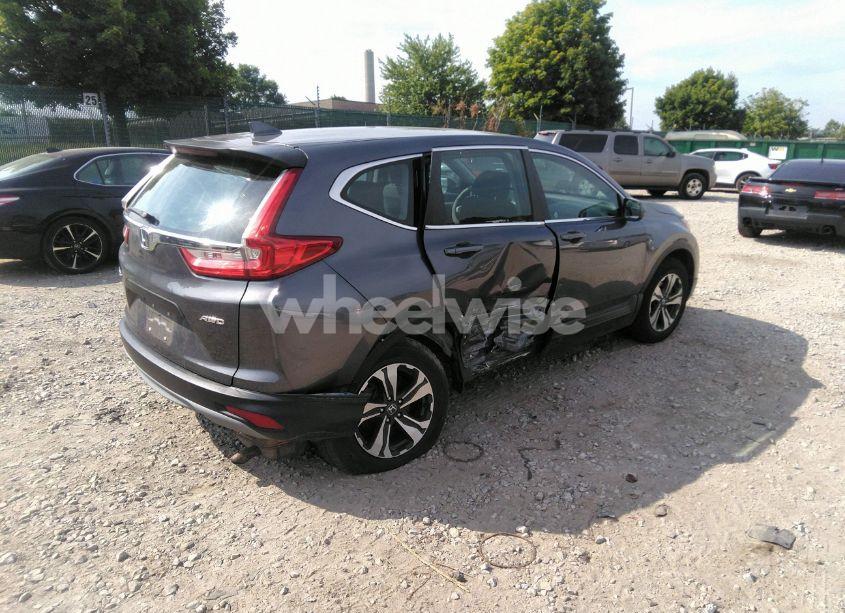 Photo 4 of 2019 Honda Cr-v LX (VIN 5J6RW6H38KL000654)
