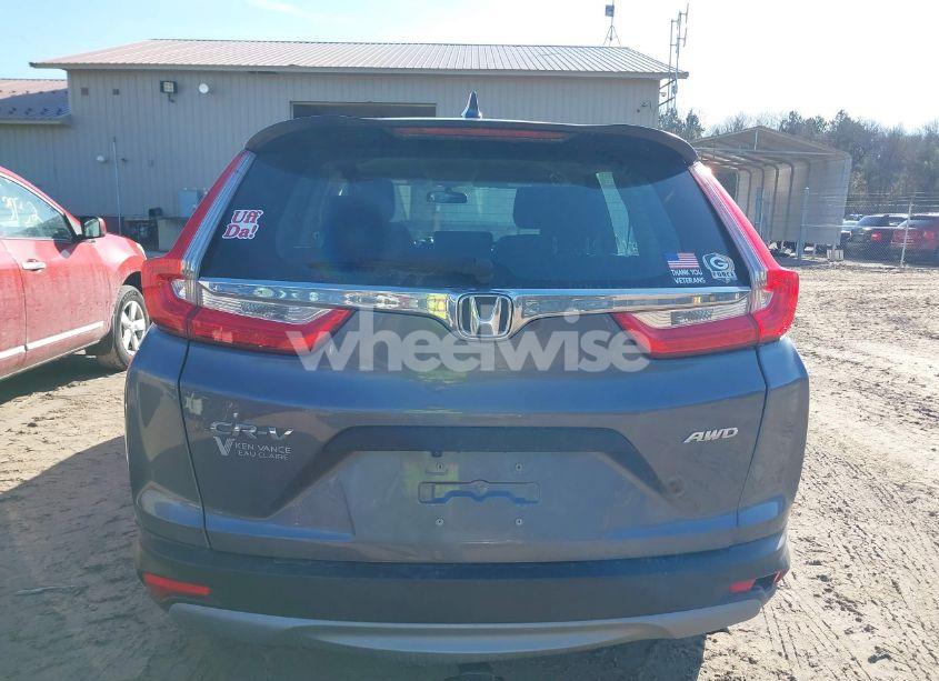 Photo 16 of 2018 Honda Cr-v LX (VIN 5J6RW6H39JL002038)