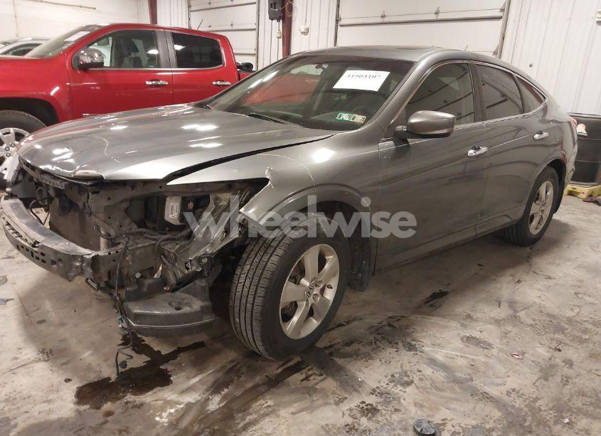 Photo 2 of 2010 Honda Accord CROSSTOUR EX (VIN 5J6TF1H31AL000759)