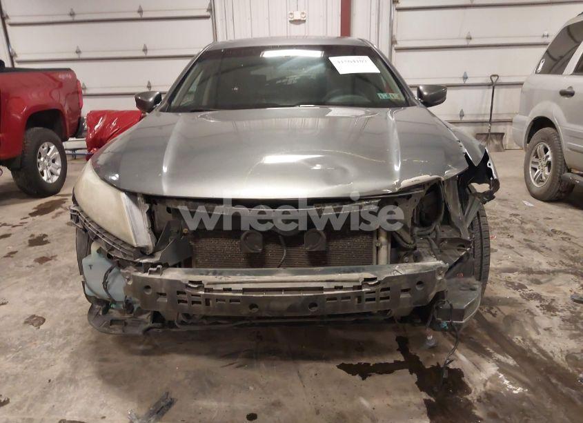 Photo 6 of 2010 Honda Accord CROSSTOUR EX (VIN 5J6TF1H31AL000759)