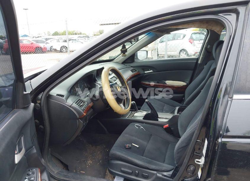 Photo 5 of 2010 Honda Accord CROSSTOUR EX (VIN 5J6TF1H31AL000843)