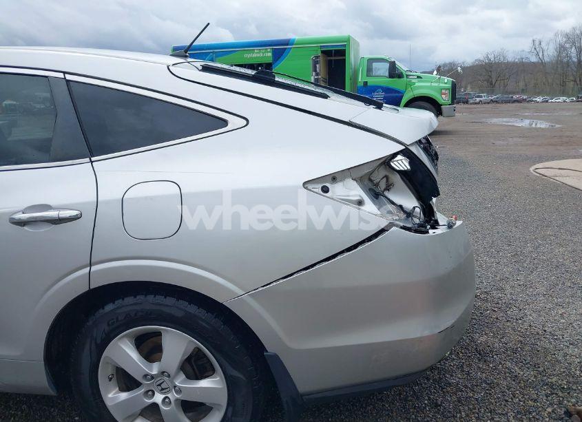 Photo 18 of 2010 Honda Accord CROSSTOUR EX (VIN 5J6TF1H31AL012720)