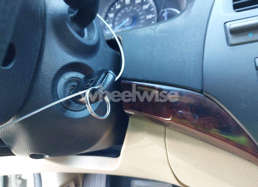 Photo 11 of 2010 Honda Accord CROSSTOUR EX (VIN 5J6TF1H33AL005591)