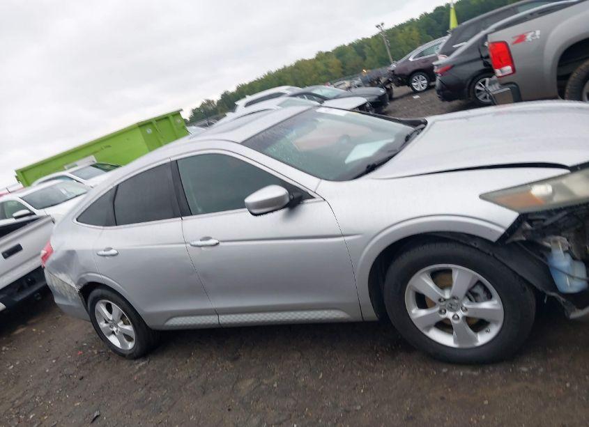 Photo 13 of 2011 Honda Accord CROSSTOUR EX (VIN 5J6TF1H37BL001612)