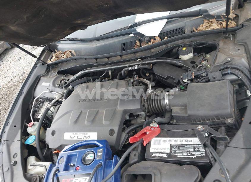 Photo 10 of 2010 Honda Accord CROSSTOUR EX (VIN 5J6TF1H3XAL006401)