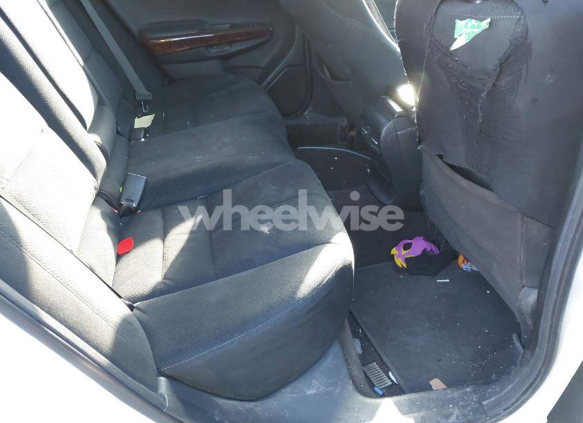 Photo 8 of 2010 Honda Accord CROSSTOUR EX (VIN 5J6TF1H3XAL009881)