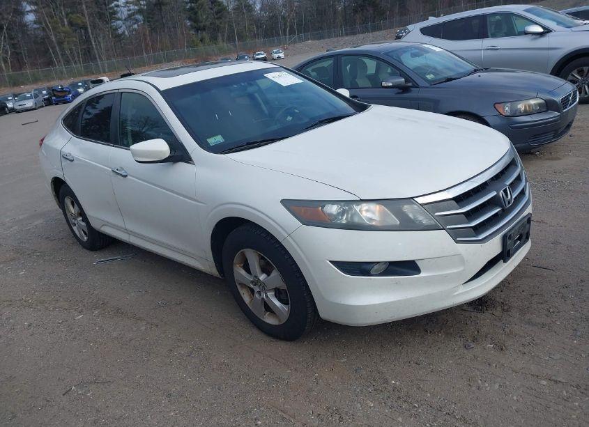 2011 Honda Accord CROSSTOUR EX (VIN 5J6TF1H3XBL003144) main photo