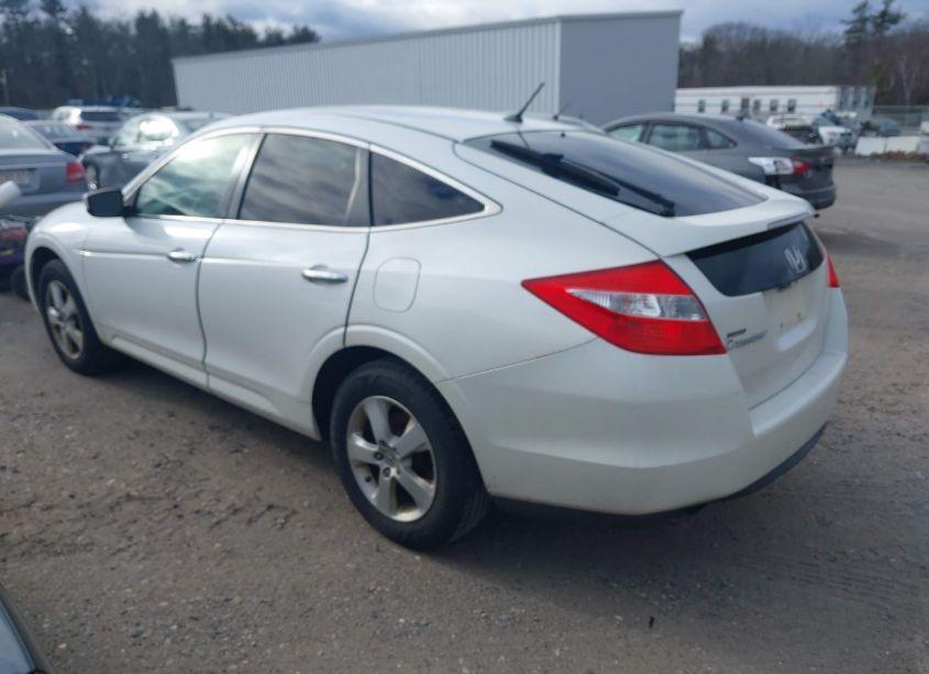 Photo 3 of 2011 Honda Accord CROSSTOUR EX (VIN 5J6TF1H3XBL003144)