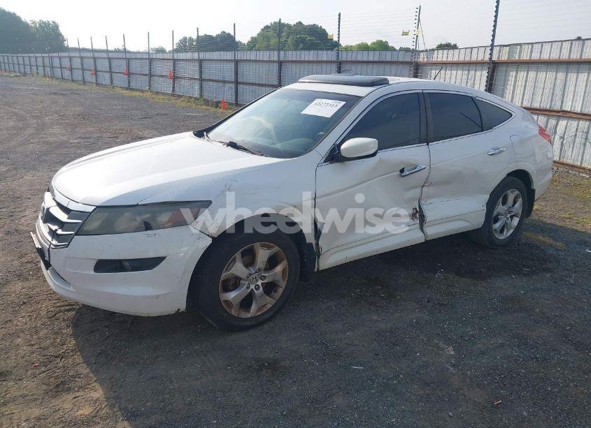 Photo 2 of 2010 Honda Accord CROSSTOUR EX-L (VIN 5J6TF1H51AL001055)