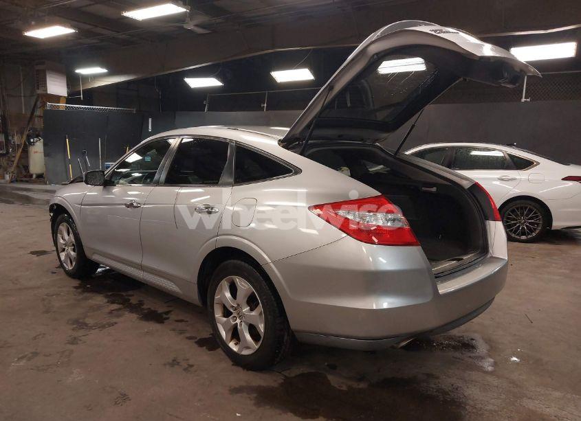 Photo 3 of 2010 Honda Accord CROSSTOUR EX-L (VIN 5J6TF1H52AL002179)