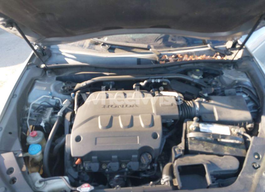 Photo 10 of 2010 Honda Accord CROSSTOUR EX-L (VIN 5J6TF1H53AL001459)