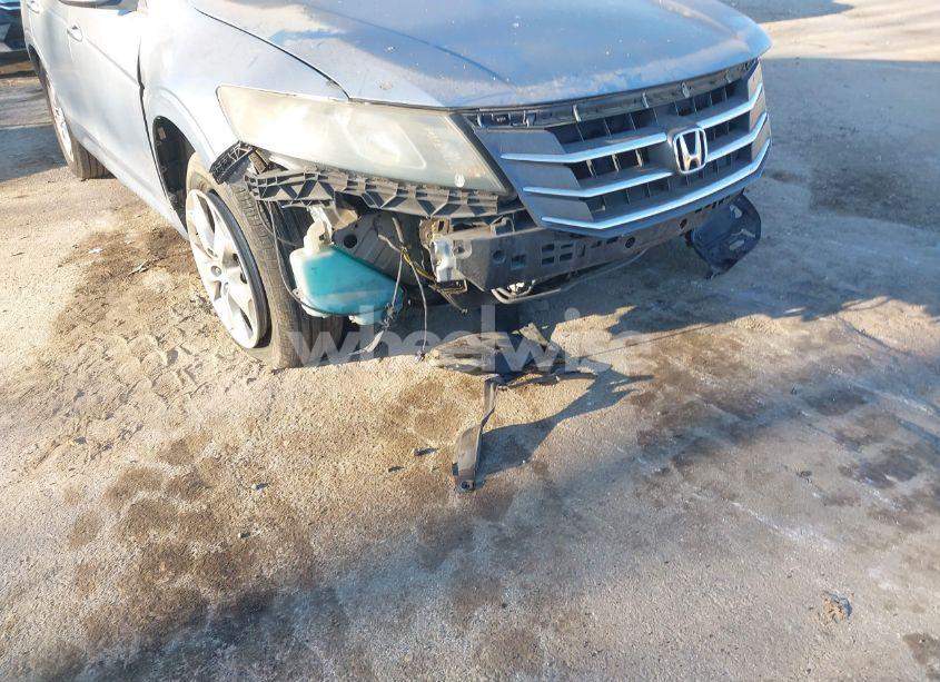 Photo 17 of 2010 Honda Accord CROSSTOUR EX-L (VIN 5J6TF1H53AL001459)