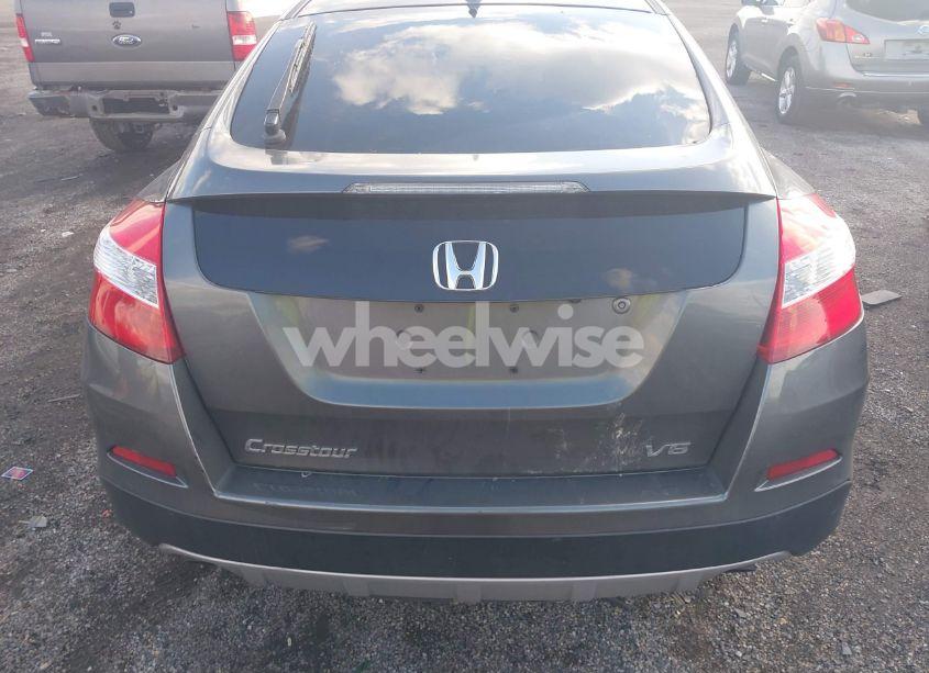 Photo 17 of 2013 Honda Crosstour EX-L V6 (VIN 5J6TF1H53DL002566)