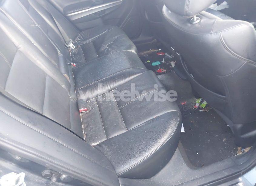 Photo 8 of 2013 Honda Crosstour EX-L V6 (VIN 5J6TF1H53DL002566)