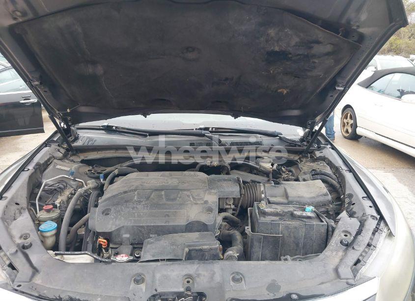 Photo 10 of 2010 Honda Accord CROSSTOUR EX-L (VIN 5J6TF1H55AL010213)