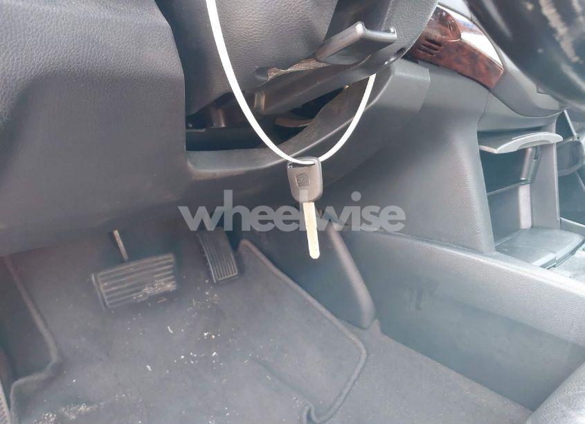 Photo 11 of 2010 Honda Accord CROSSTOUR EX-L (VIN 5J6TF1H55AL010213)