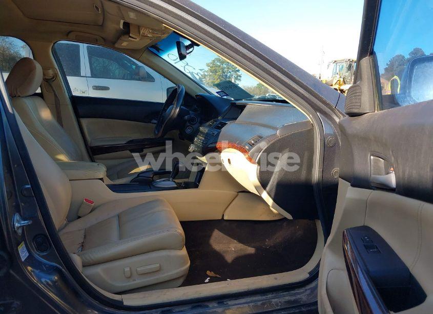 Photo 5 of 2010 Honda Accord CROSSTOUR EX-L (VIN 5J6TF1H55AL013290)