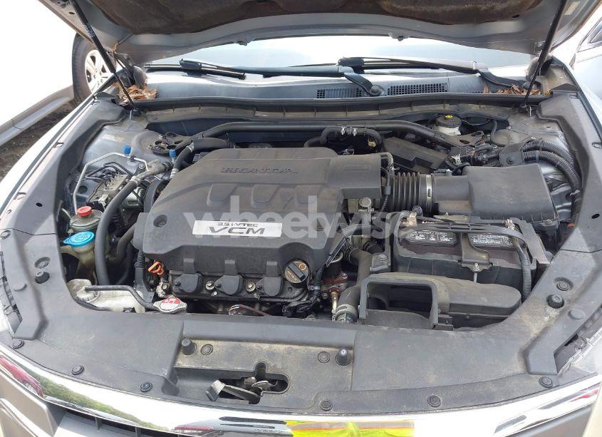 Photo 10 of 2010 Honda Accord CROSSTOUR EX-L (VIN 5J6TF1H55AL013757)