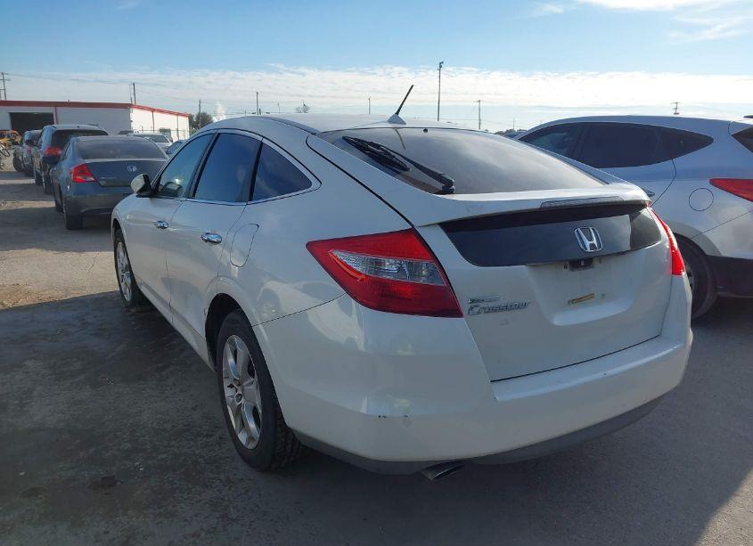 Photo 3 of 2011 Honda Accord CROSSTOUR EX-L (VIN 5J6TF1H55BL000637)