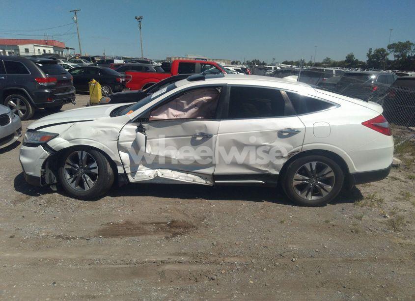 Photo 14 of 2014 Honda Crosstour EX-L V6 (VIN 5J6TF1H56EL001994)