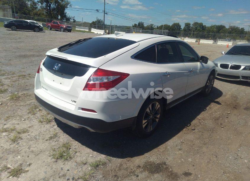 Photo 4 of 2014 Honda Crosstour EX-L V6 (VIN 5J6TF1H56EL001994)