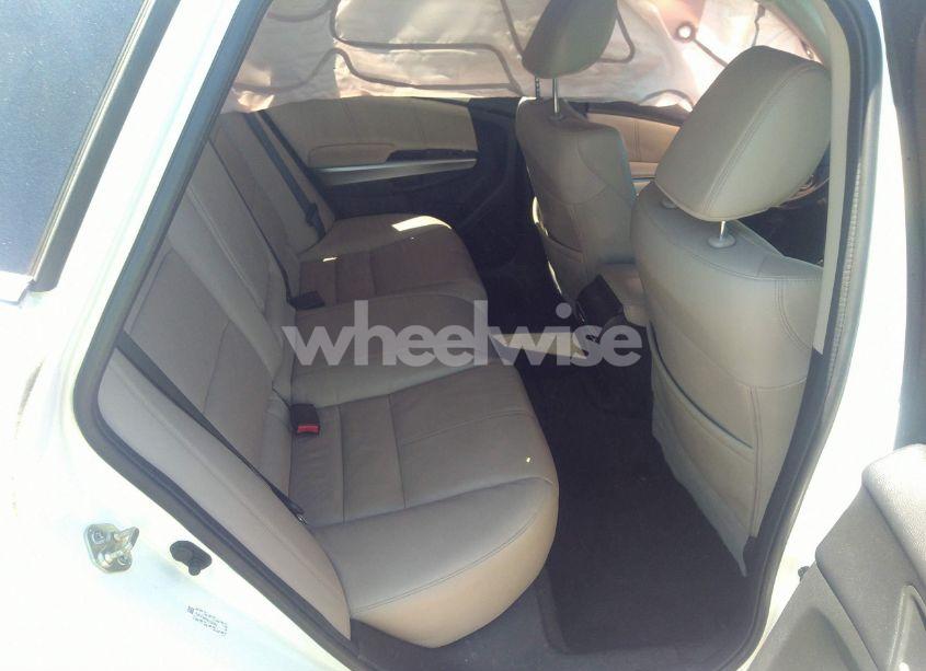 Photo 8 of 2014 Honda Crosstour EX-L V6 (VIN 5J6TF1H56EL001994)