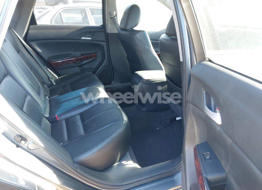 Photo 8 of 2011 Honda Accord CROSSTOUR EX-L (VIN 5J6TF1H5XBL000844)