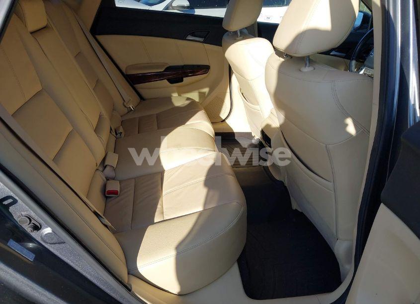 Photo 8 of 2010 Honda Accord CROSSTOUR EX-L (VIN 5J6TF2H50AL011131)