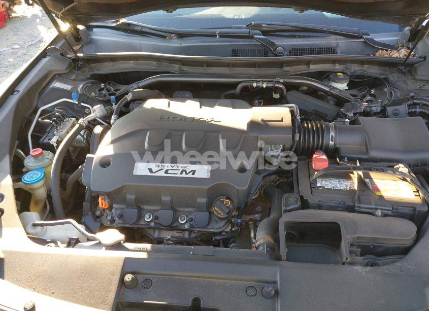 Photo 10 of 2010 Honda Accord CROSSTOUR EX-L (VIN 5J6TF2H51AL008691)