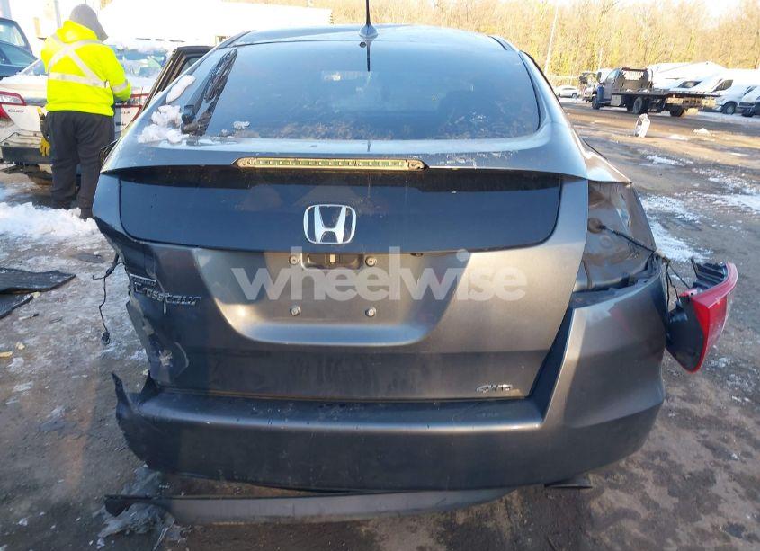 Photo 15 of 2010 Honda Accord CROSSTOUR EX-L (VIN 5J6TF2H53AL001094)