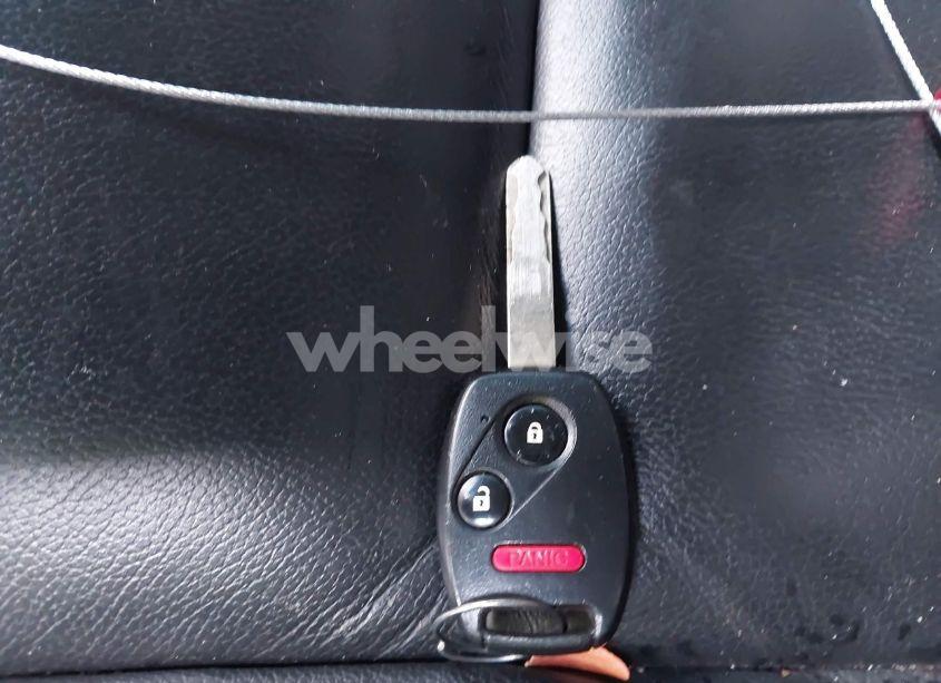 Photo 11 of 2011 Honda Accord CROSSTOUR EX-L (VIN 5J6TF2H53BL002733)