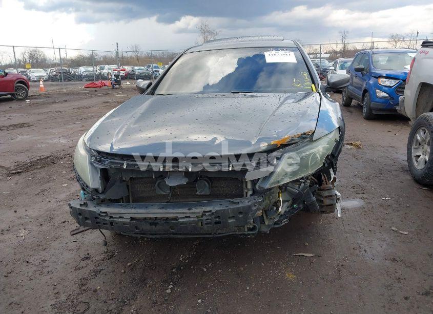 Photo 12 of 2011 Honda Accord CROSSTOUR EX-L (VIN 5J6TF2H53BL002733)